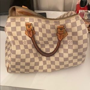 Louis Vuitton speedy. 100% authentic